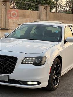 كرايسلر 300